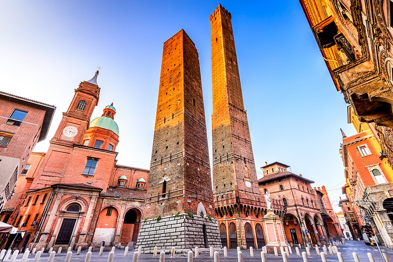 Bologna in 24 Stunden: Entdecken Sie die Top-Sehenswürdigkeiten in einem Tag