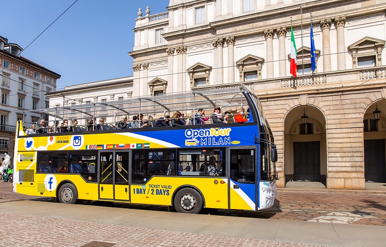Mailand Stadtrundfahrt - Hop on Hop off Doppeldeckerbus