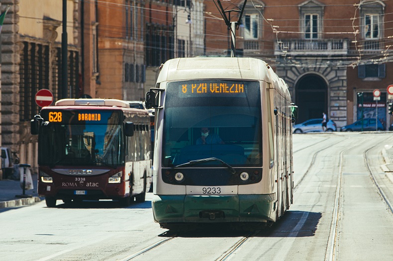 Öffentliche Verkehrsmittel Rom